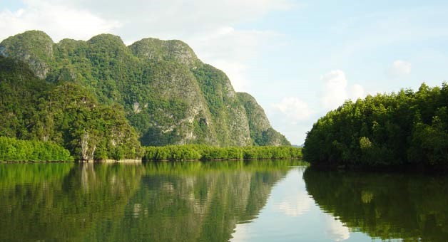 speedboat hire Phuket