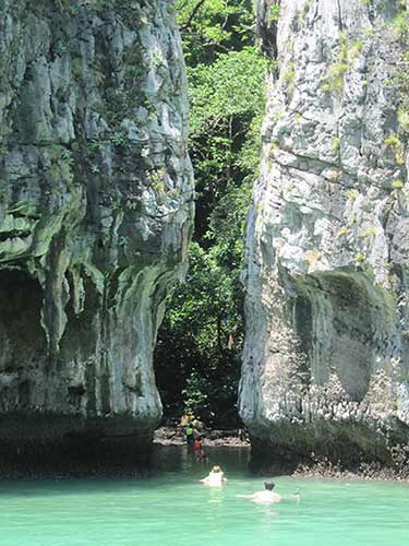 Private boat hire to Phang Nga Bay